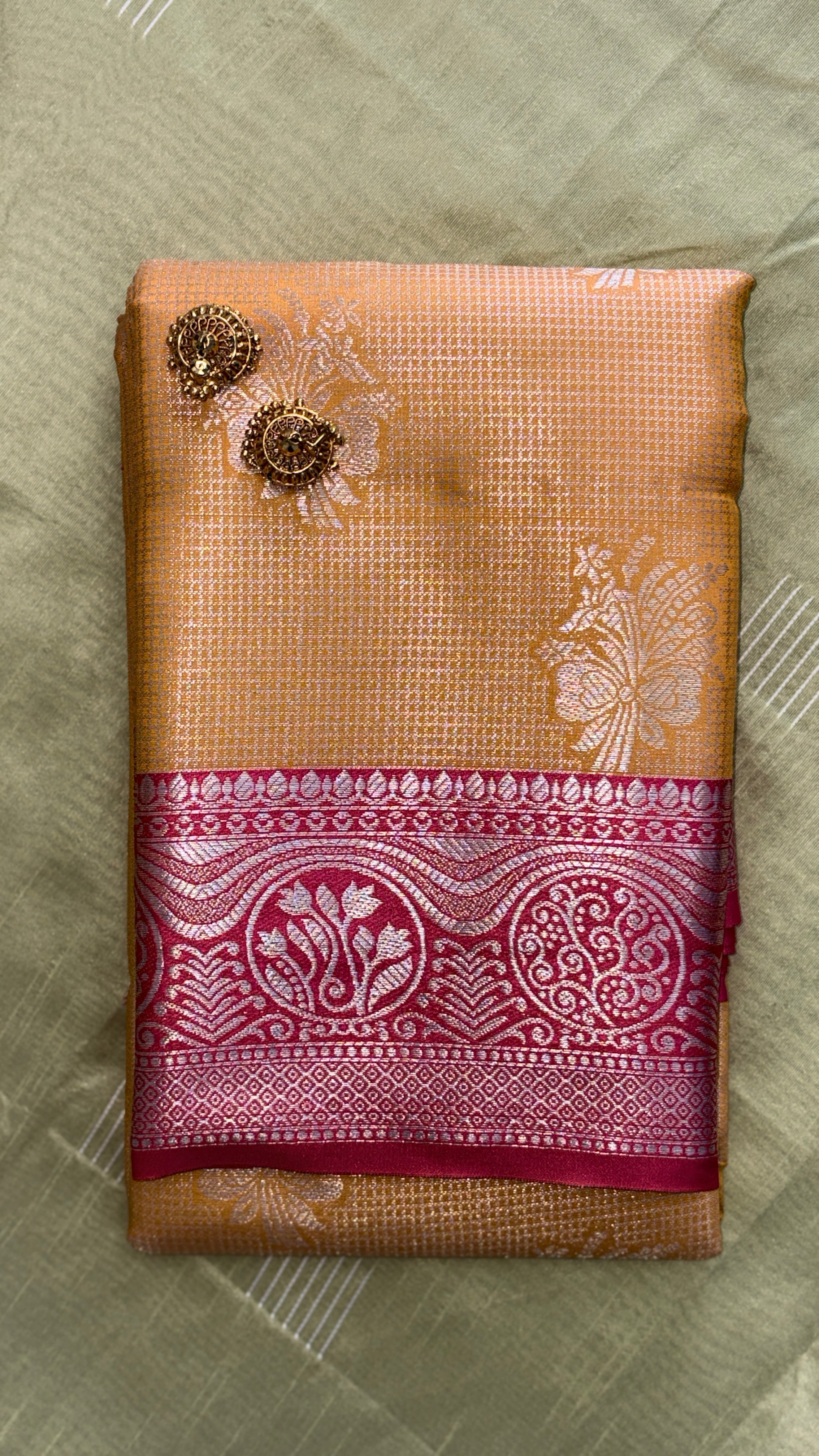 Divya : Silk Saree