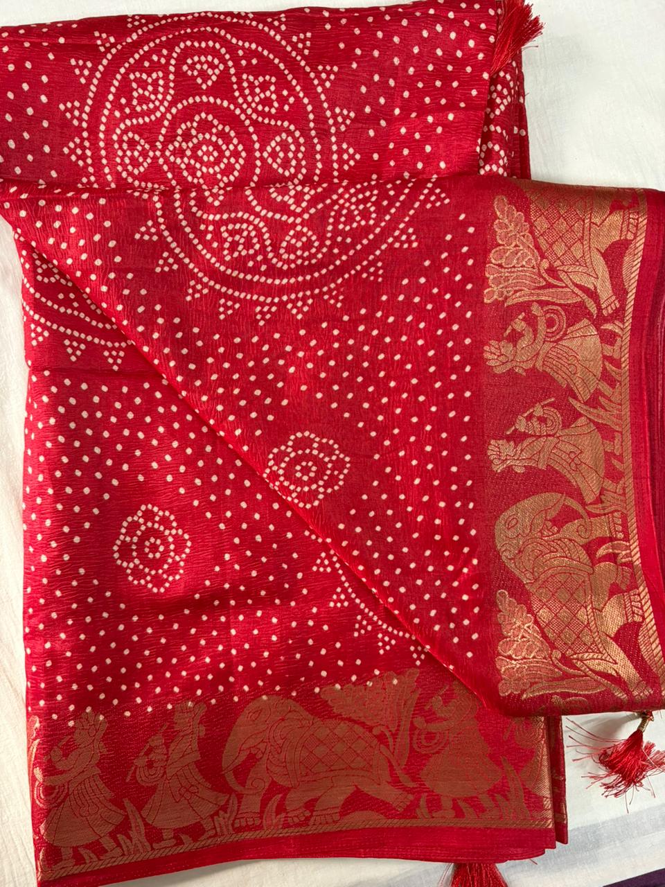 CHANDRAMUKHI : Light Weight Crush Saree