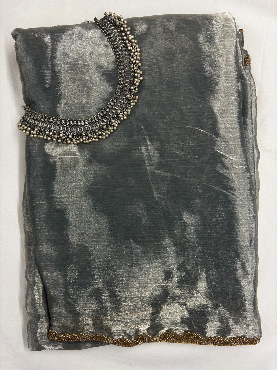 CHANDRIKA : Light Weight Saree